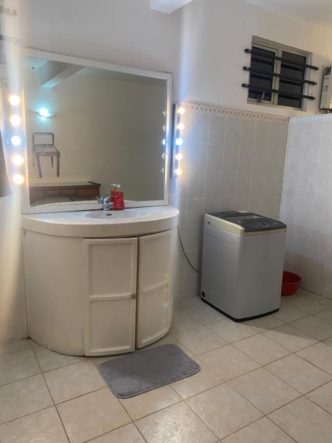Viksh Seaview Apartment Ла-Ґулет Екстер'єр фото