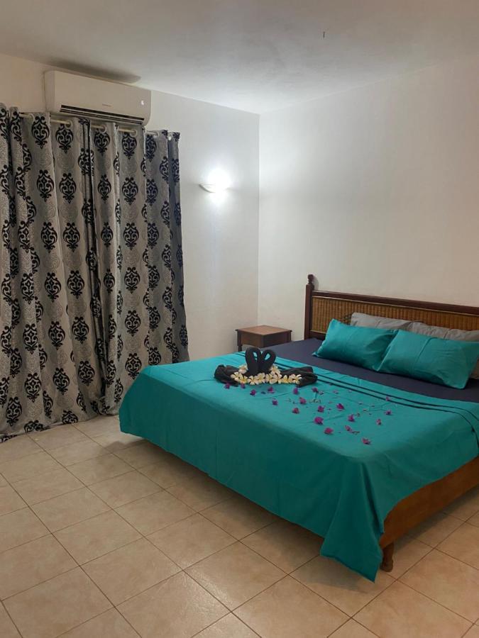 Viksh Seaview Apartment Ла-Ґулет Екстер'єр фото