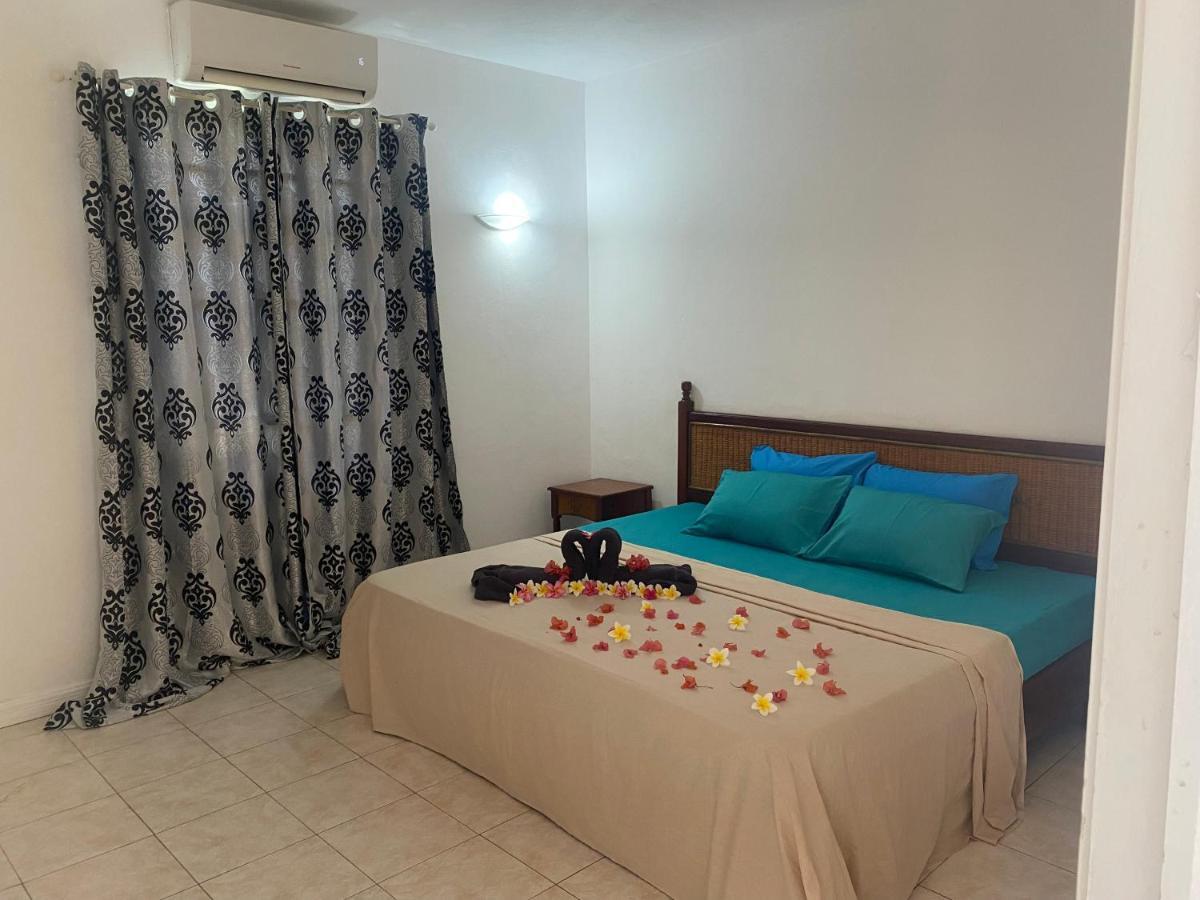 Viksh Seaview Apartment Ла-Ґулет Екстер'єр фото