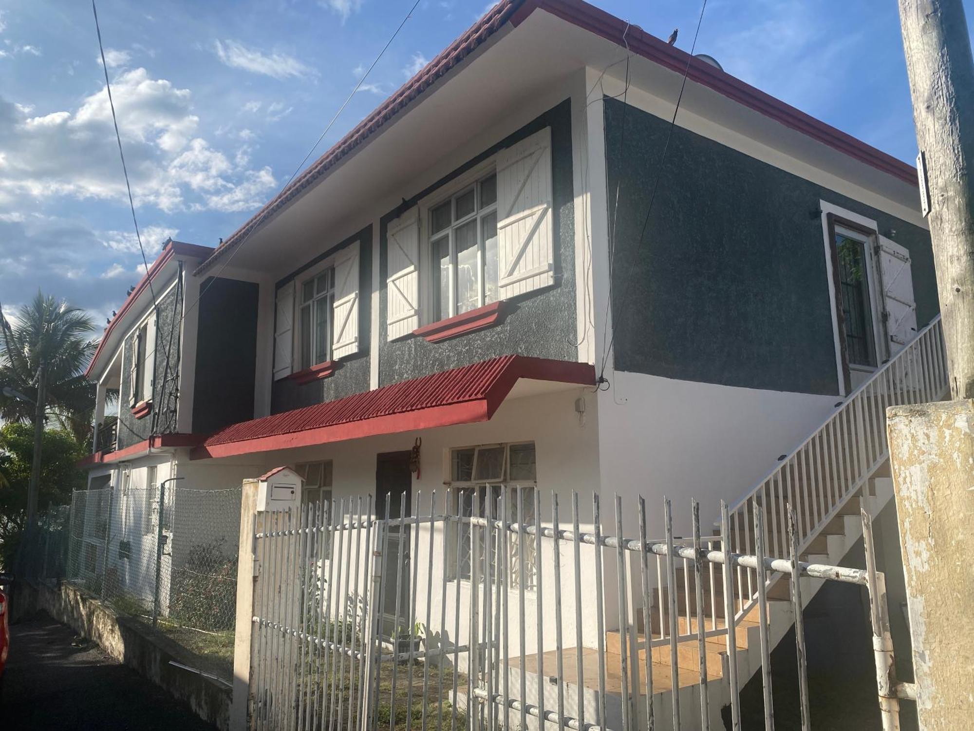 Viksh Seaview Apartment Ла-Ґулет Екстер'єр фото
